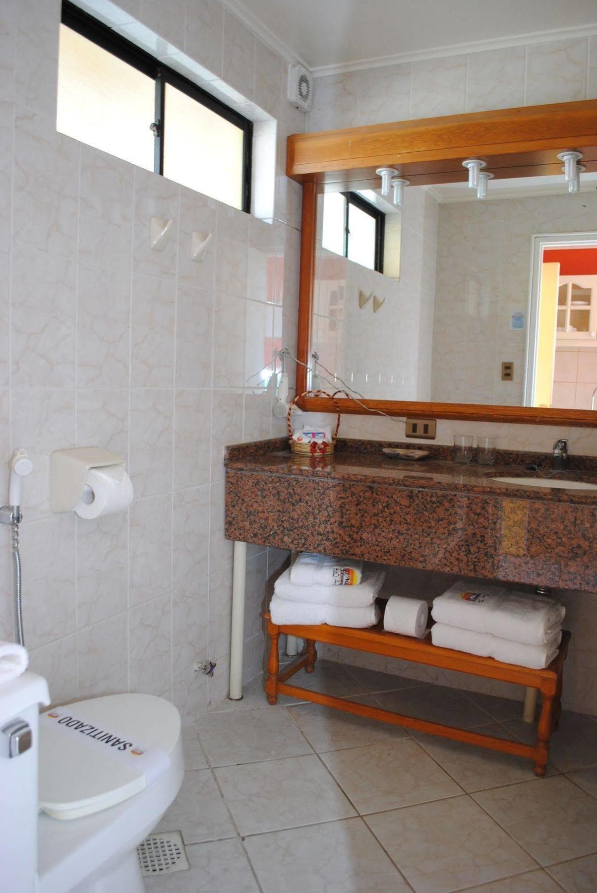 Hotel Y Cabanas Mar De Ensueno La Serena Exterior foto